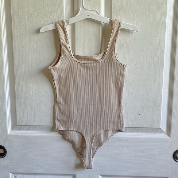 abercrombie and fitch bodysuit - Picture 4 of 5